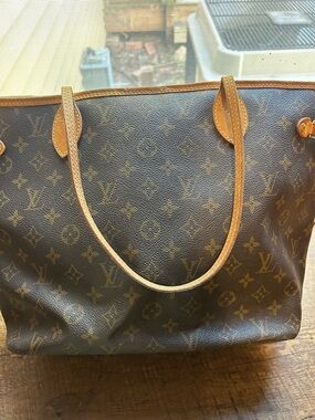 Louis Vuitton Monogram Canvas Tote - Dark Brown with Tan Trim